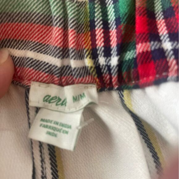 Aerie Red and Green Pleated School Girl Mini Skirt Size Medium NWT - Picture 5 of 9